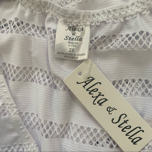 Alexa& Stella Kimono - Picture 8 of 8